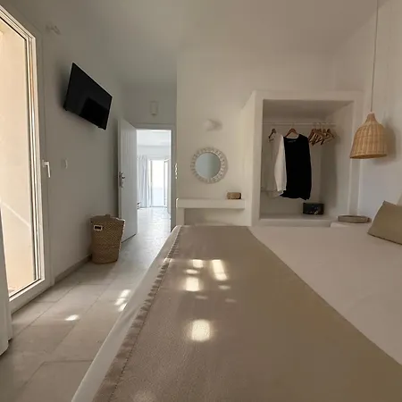 Kalypso Vacation Naxos Town بيت للعطل *