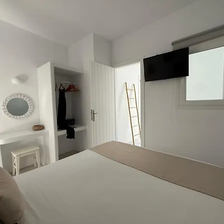 度假居 Kalypso Vacation Naxos Town *