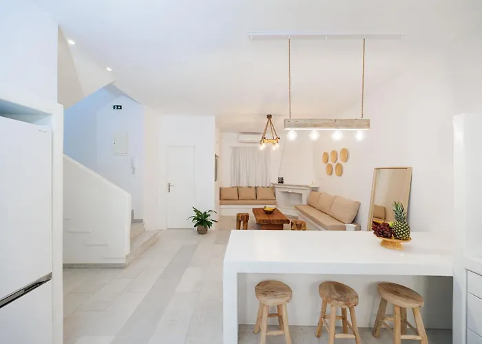 度假居 Kalypso Vacation Naxos Town *